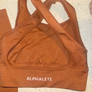 Alphalete Vault Bra - XS / mandarin orange